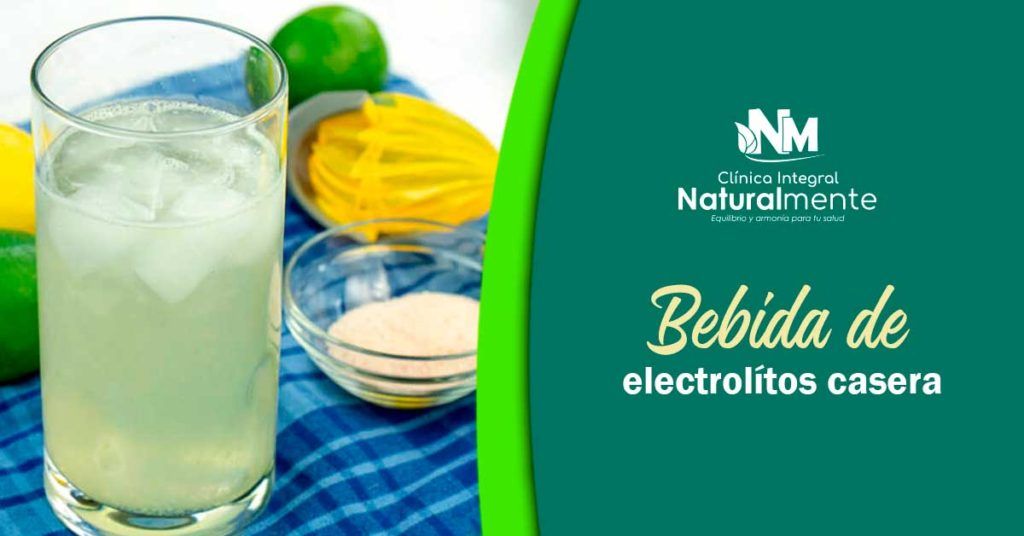 Bebida de electrolitos casera