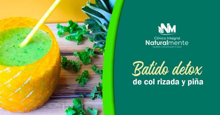 Batido detox de col rizada y piña